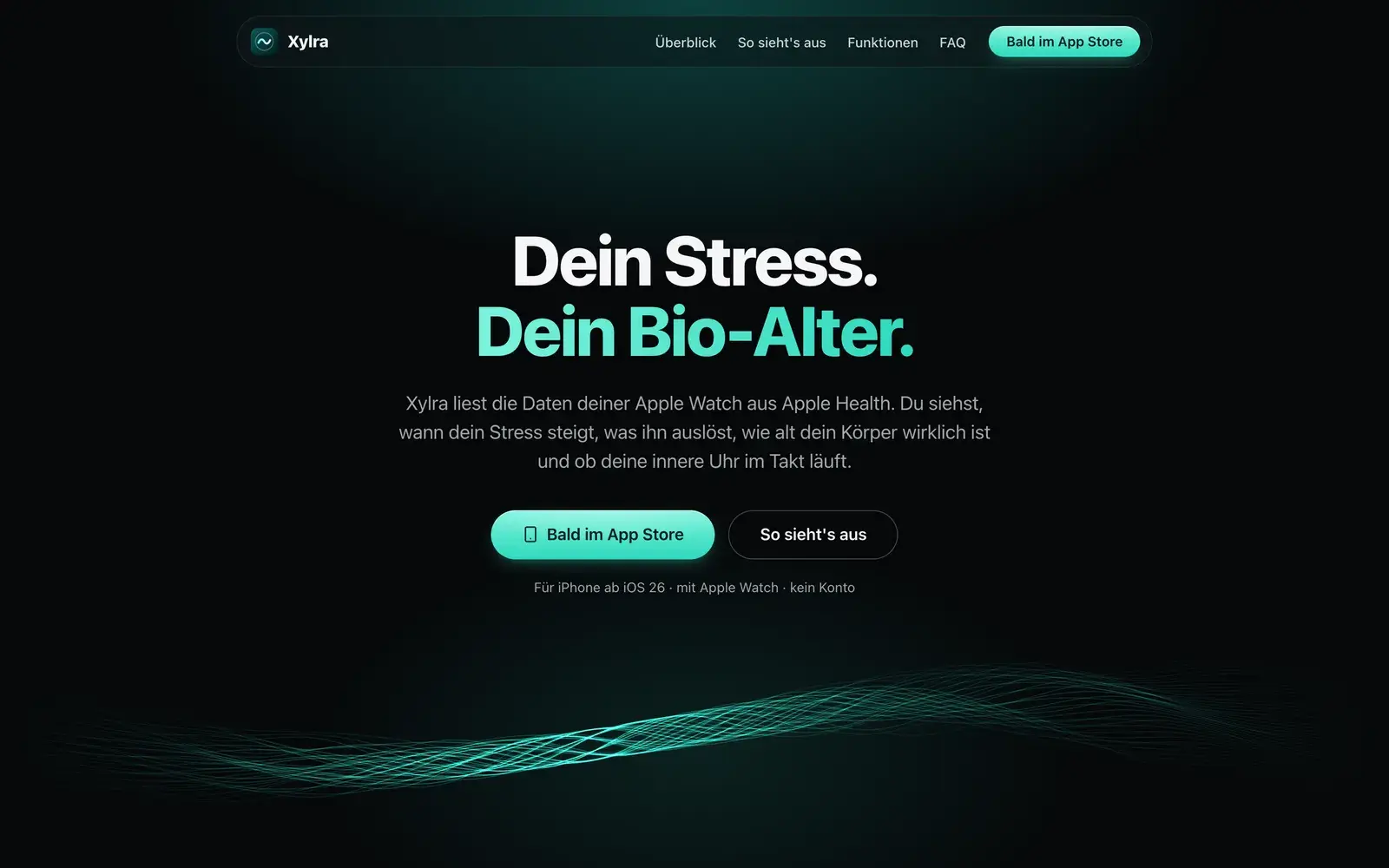 Startseite der Xylra-Website mit der Überschrift „Dein Stress. Dein Bio-Alter.“, dem Button „Bald im App Store“ und leuchtenden Lichtfäden am unteren Rand